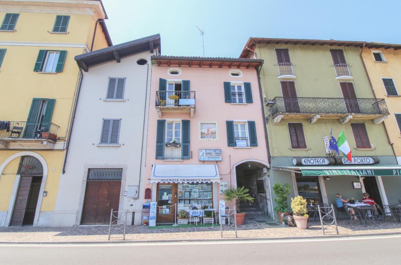 La Casa Del Porto Apartment โดมาโซ ภายนอก รูปภาพ