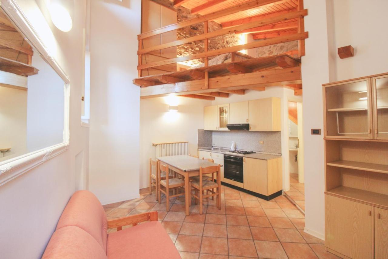 La Casa Del Porto Apartment โดมาโซ ภายนอก รูปภาพ