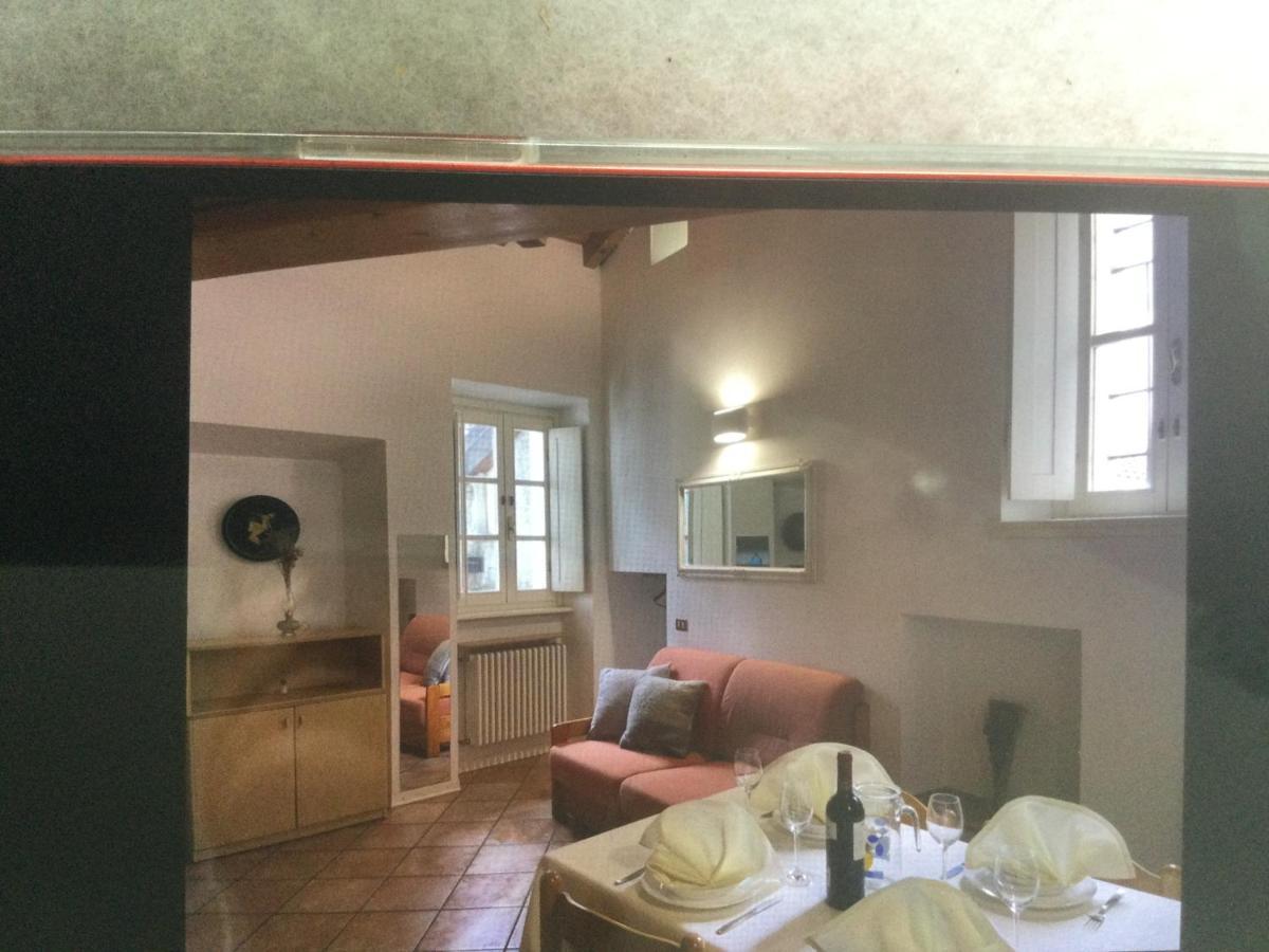 La Casa Del Porto Apartment โดมาโซ ภายนอก รูปภาพ