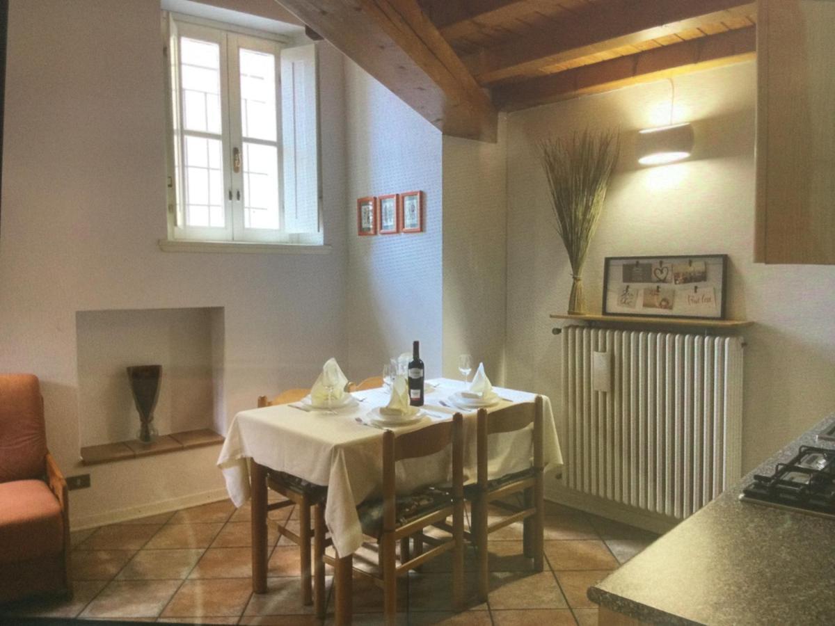 La Casa Del Porto Apartment โดมาโซ ภายนอก รูปภาพ