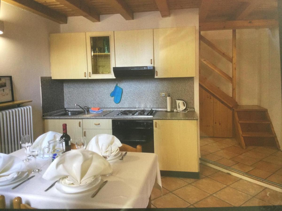 La Casa Del Porto Apartment โดมาโซ ภายนอก รูปภาพ