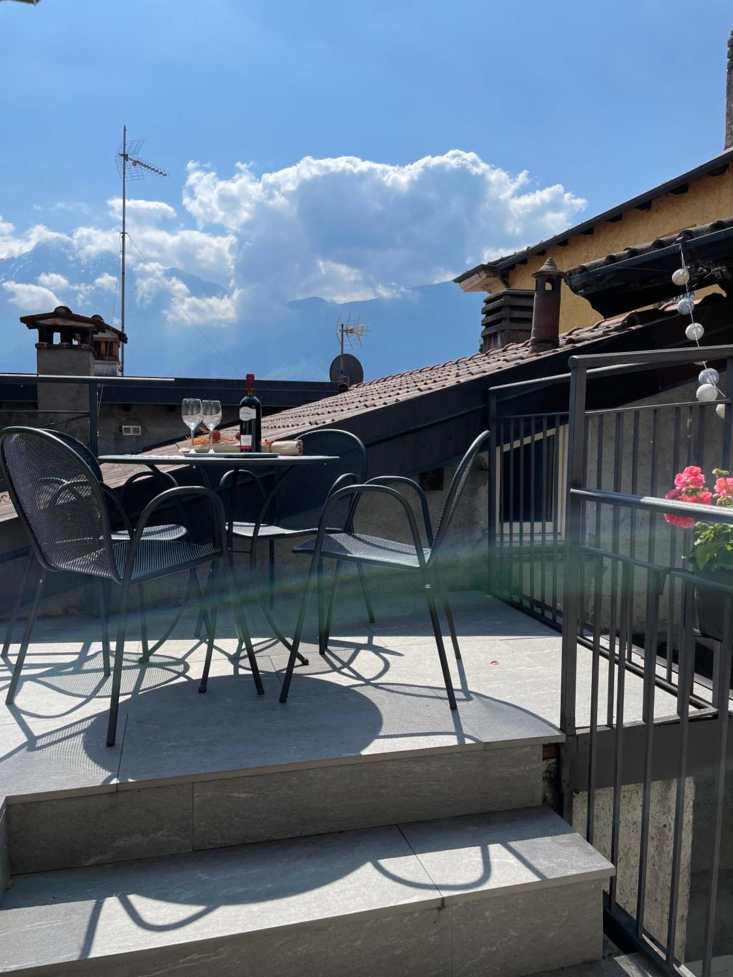 La Casa Del Porto Apartment โดมาโซ ภายนอก รูปภาพ